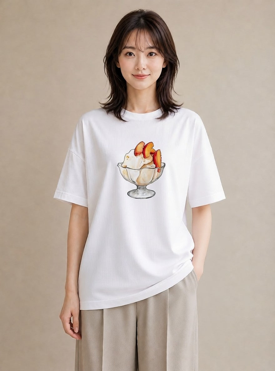 デザインTシャツ レディース もも 食べ物 フード イラスト ヴィンテージ風 休日 ペアコーデ 白T