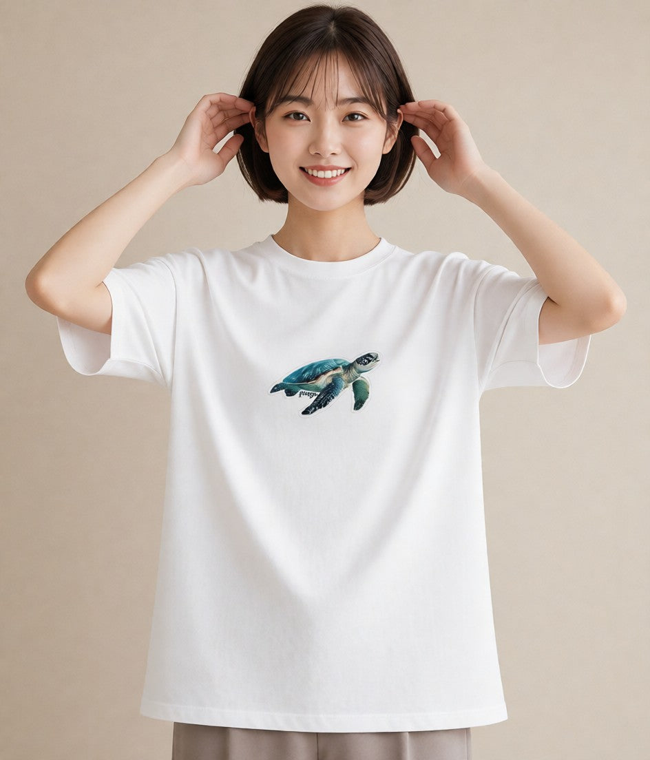 半袖Tシャツ レディース ウミガメ 海の生き物 海 イラスト 普段使い 母の日 ビーチ 白T