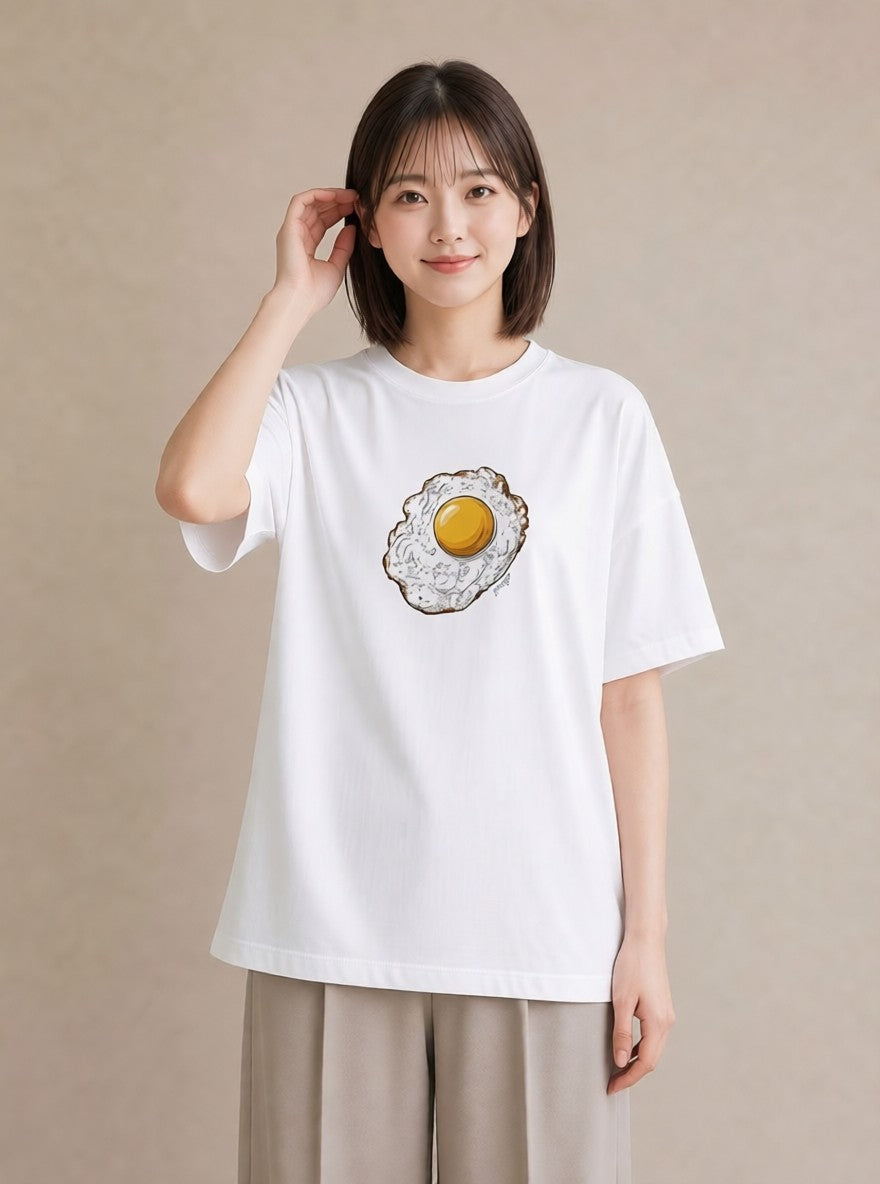Tシャツ レディース 目玉焼き 食べ物 フード イラスト シンプル 週末コーデ 敬老の日 白T