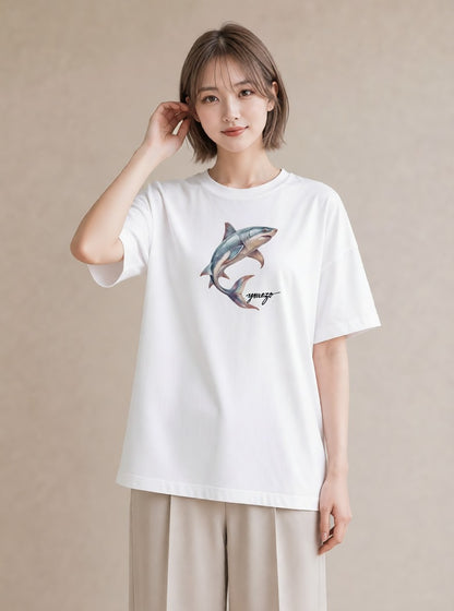 デザインTシャツ レディース サメ 海の生き物 海 イラスト 可愛い ママ カフェ服 白T