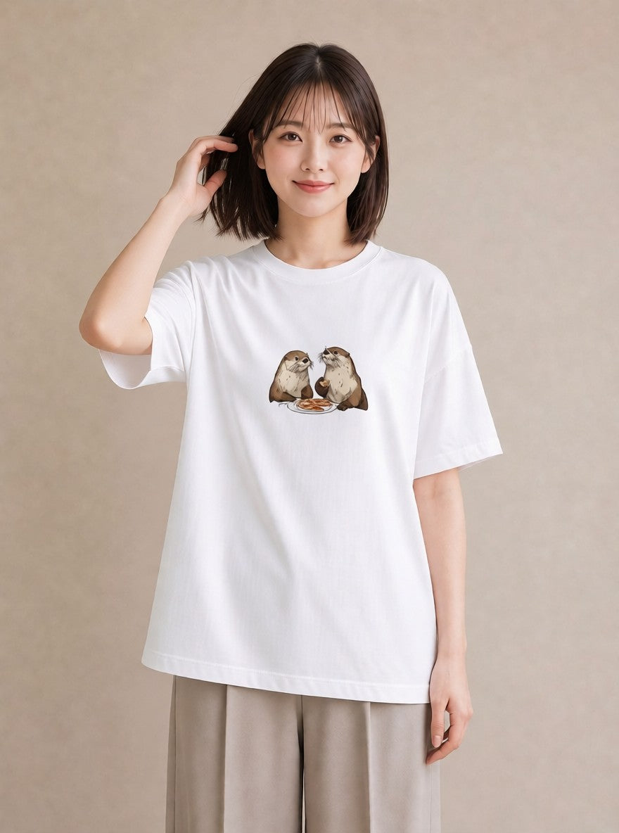 グラフィックTシャツ レディース コツメカワウソ 動物 アニマル イラスト 個性的 在宅 公園 白T