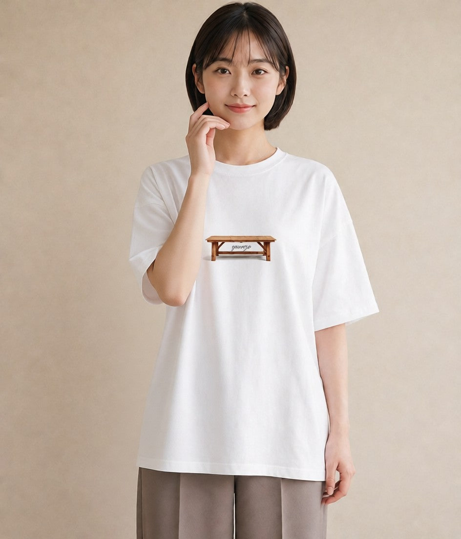 デザインTシャツ レディース 雨上がりのベンチ ベンチ ナチュラル アンティーク イラスト 手描き風 カジュアルコーデ 買い物 白T