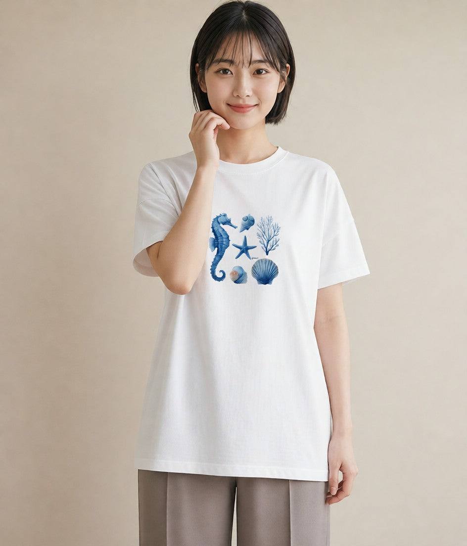 半袖Tシャツ レディース タツノオトシゴ 海の生き物 海 イラスト ヴィンテージ風 休日 ペアコーデ 白T