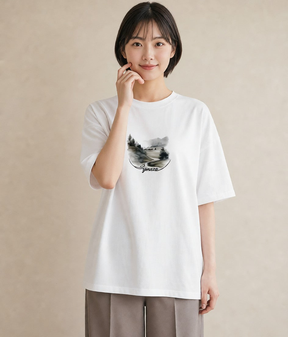 グラフィックTシャツ レディース 雨上がりの小道 雨上がり 小道 ナチュラル アンティーク イラスト ユニーク 部屋着 女性向けギフト 白T