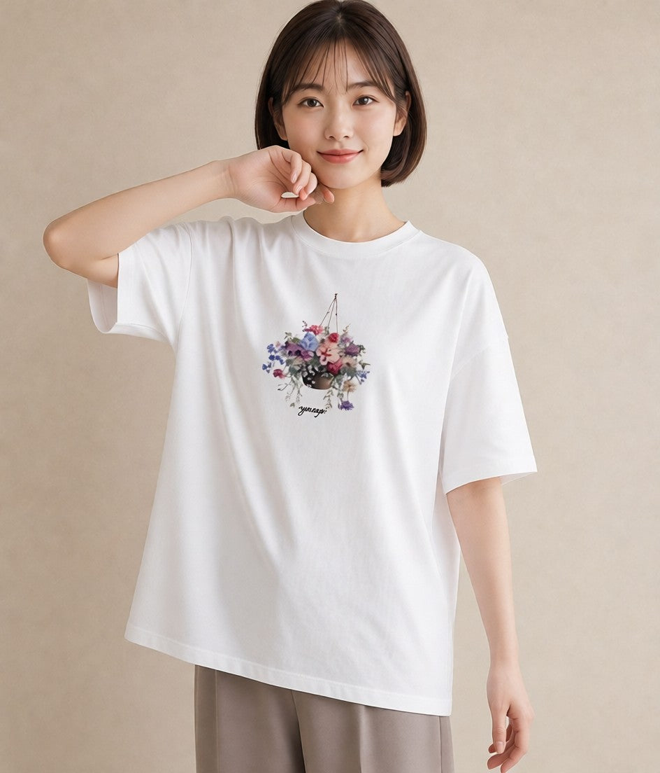 半袖Tシャツ レディース 自転車のかご 自転車 花かご ナチュラル アンティーク イラスト きれいめカジュアル ビーチ デイリーウェア 白T