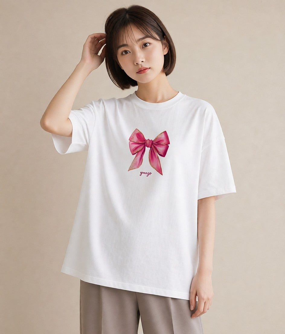 グラフィックTシャツ レディース リボン 蝶結び ナチュラル アンティーク イラスト 淡色 レイヤード 友達ギフト 白T