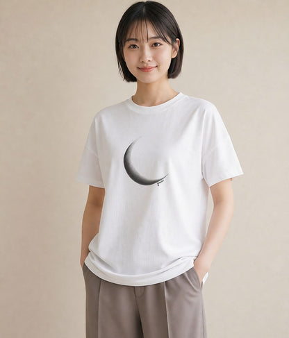 デザインTシャツ レディース 三日月 星空 宇宙 イラスト 旅行コーデ 通勤 在宅 白T