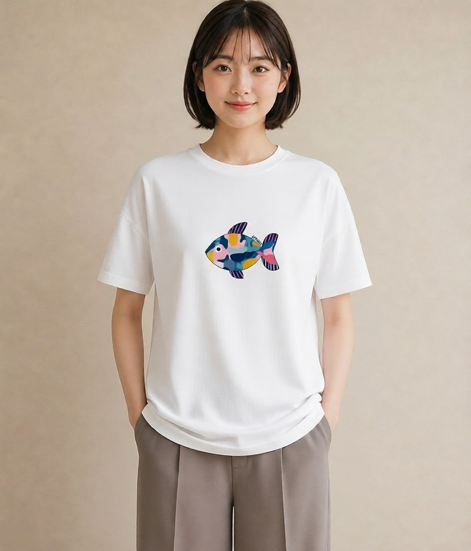Tシャツ レディース たい焼き 食べ物 フード イラスト フェミニン 普段着 週末コーデ 白T