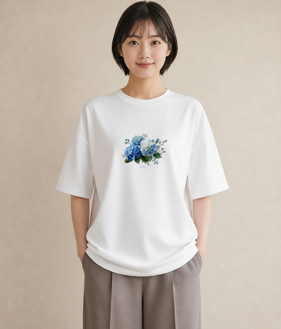 デザインTシャツ レディース あじさい 紫陽花 アジサイ 花 花柄 イラスト シンプル デイリーウェア 休日 白T