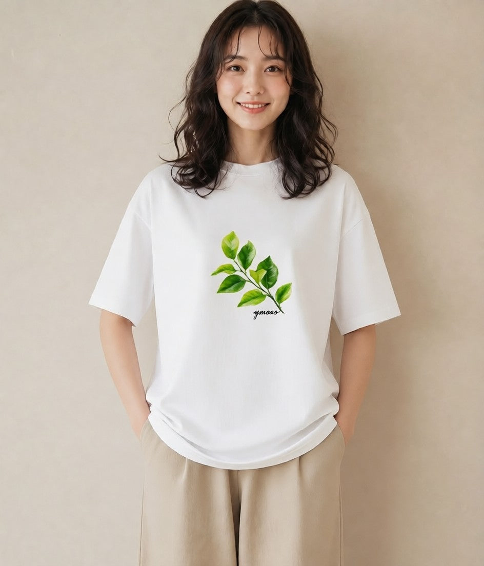 デザインTシャツ レディース 新緑 植物 ボタニカル イラスト シンプル 女性向けギフト 散歩 白T