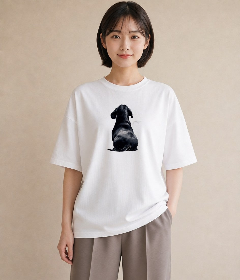デザインTシャツ レディース ミニチュアダックスフンド 犬 いぬ イラスト 旅行コーデ 通勤 在宅 白T