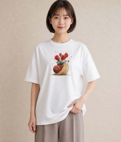 Tシャツ レディース かたつむり 昆虫 虫 イラスト ヴィンテージ風 女性向けギフト 散歩 白T