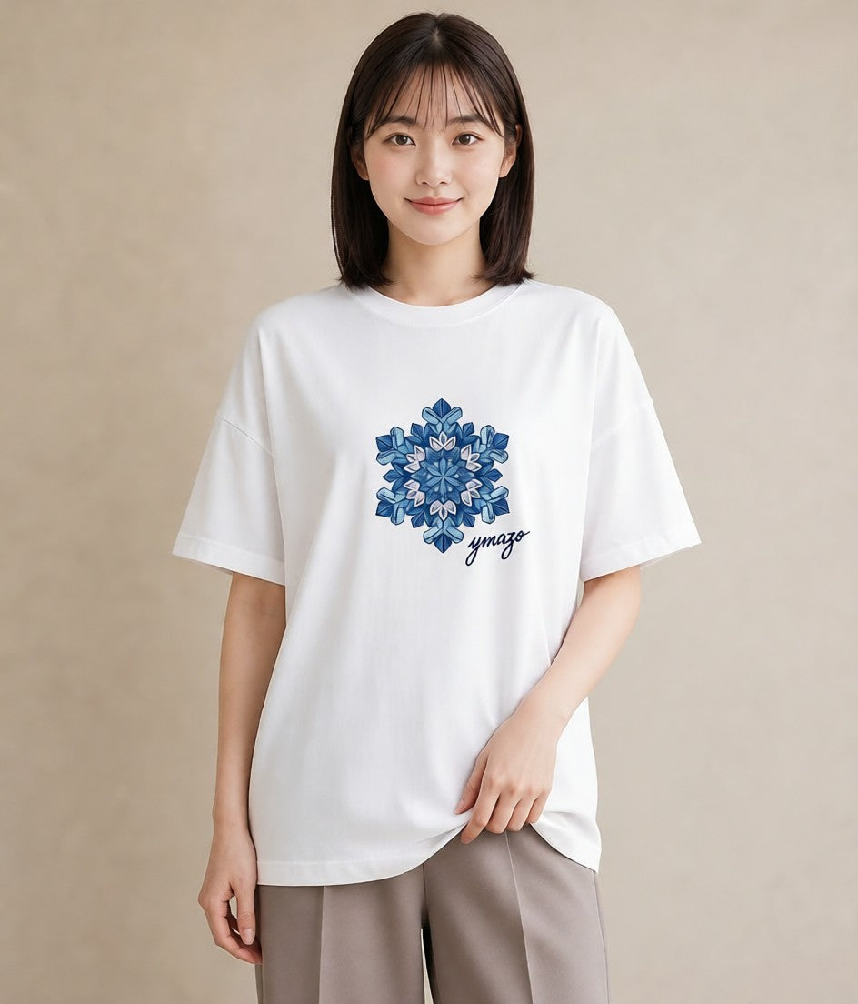 プリントTシャツ レディース 雪の結晶 星空 宇宙 イラスト きれいめ ラフ レイヤード 白T