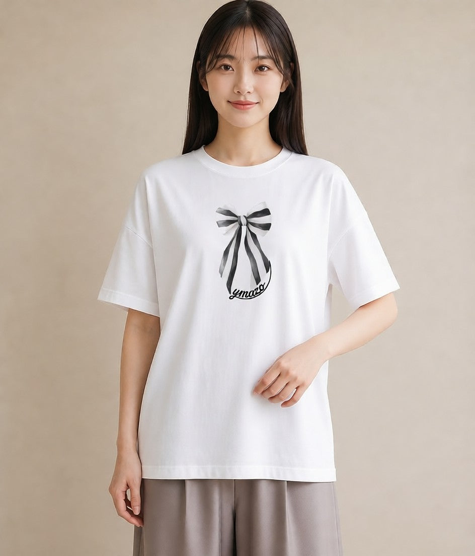 プリントTシャツ レディース リボン 蝶結び ナチュラル アンティーク イラスト 休日 ペアコーデ 白T