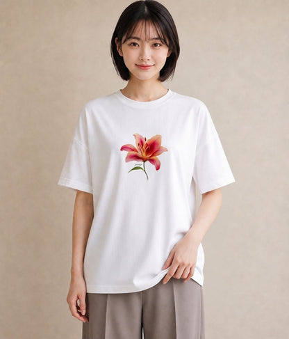 半袖Tシャツ レディース 彼岸花 花 花柄 イラスト ラフ カジュアルコーデ 買い物 白T