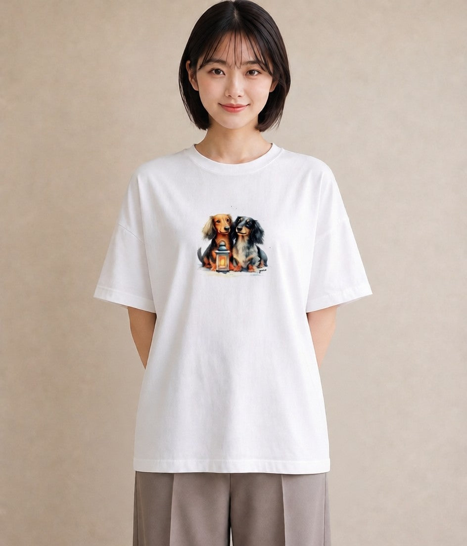 プリントTシャツ レディース ミニチュアダックスフンド 犬 いぬ イラスト ミニマル 海 カフェ巡り 白T