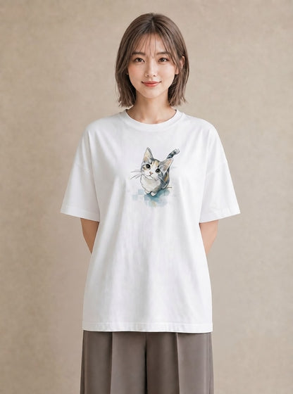 グラフィックTシャツ レディース サビ猫 猫 ねこ イラスト 上品 海 カフェ巡り 白T