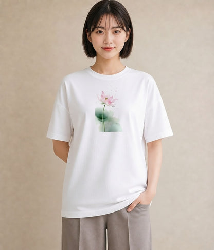 デザインTシャツ レディース 蓮 花 花柄 イラスト 水彩風 ミセス 春コーデ 白T