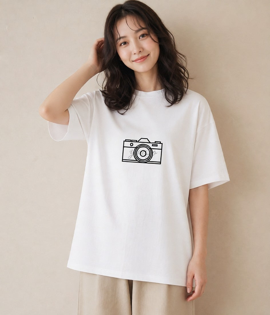 デザインTシャツ レディース カメラ フィルムカメラ レトロカメラ イラスト モード 旅行用 海 白T