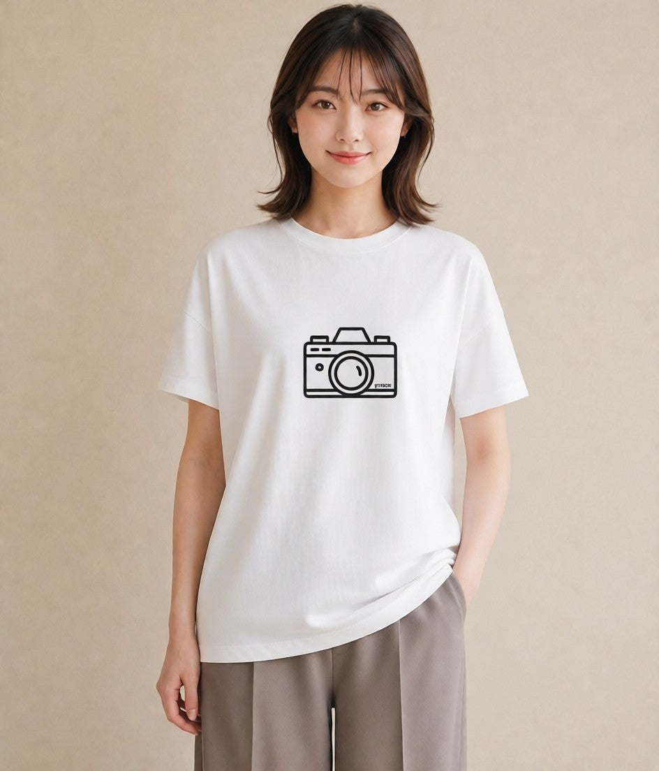 デザインTシャツ レディース カメラ フィルムカメラ レトロカメラ イラスト 淡色 友達ギフト 部屋着 白T