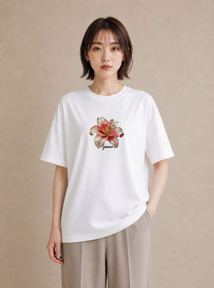 Tシャツ レディース ゆり 百合 花 花柄 イラスト モード 帰省 ラフ 白T