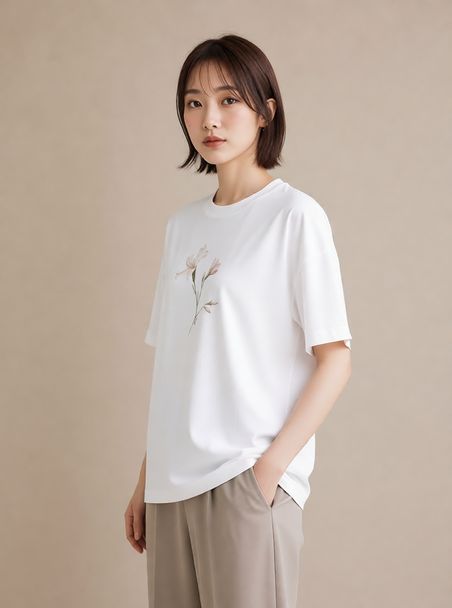 グラフィックTシャツ レディース カスミソウ かすみ草 花 花柄 イラスト アート風 20代 カジュアルコーデ 白T
