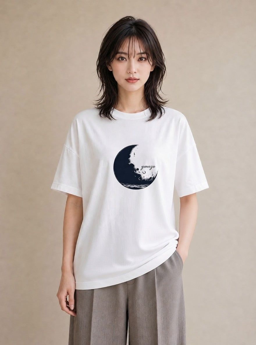 グラフィックTシャツ レディース 三日月 星空 宇宙 イラスト 手描き風 女子会 お揃い 白T
