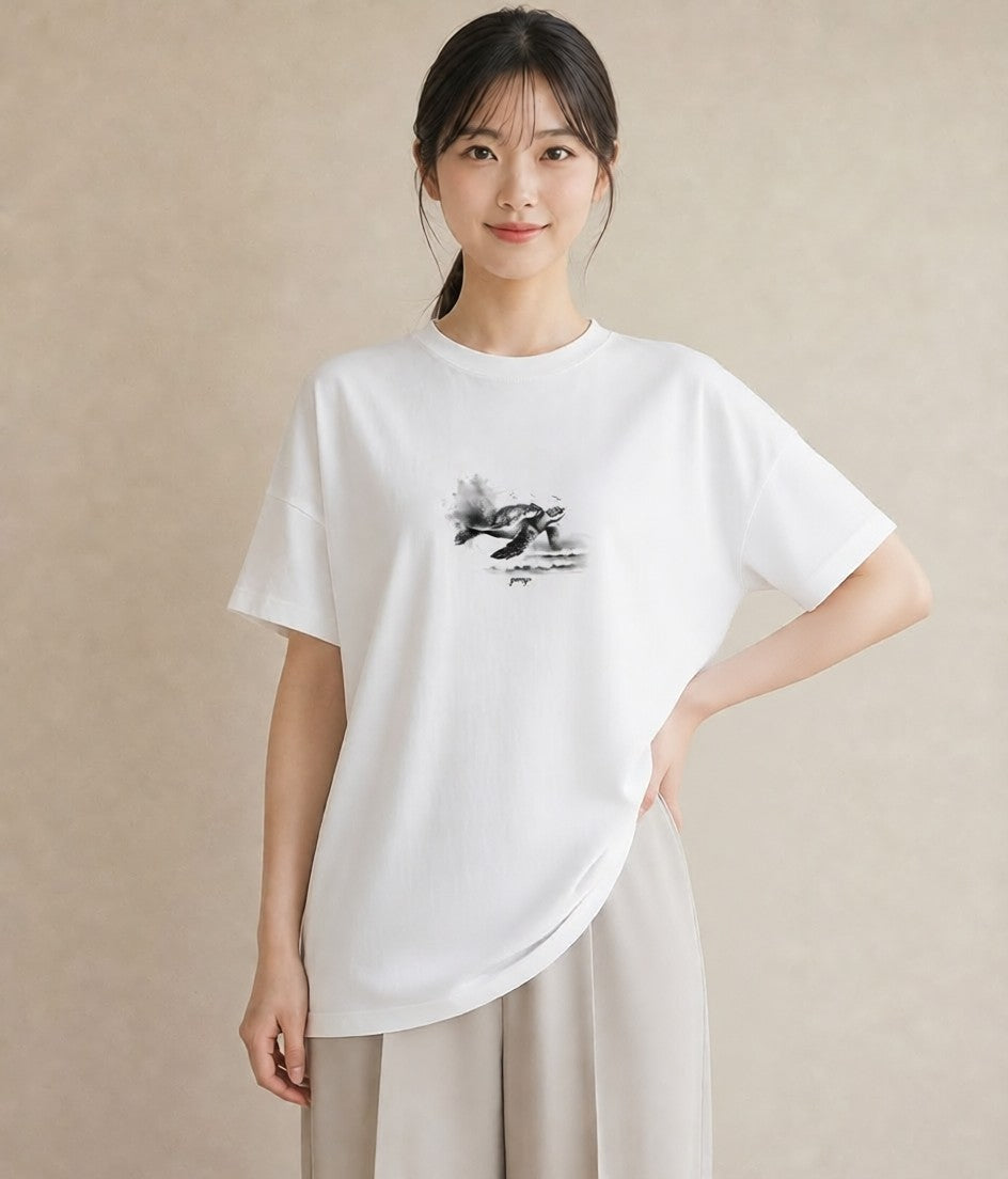デザインTシャツ レディース ウミガメ 海の生き物 海 イラスト きれいめ 通勤 在宅 白T