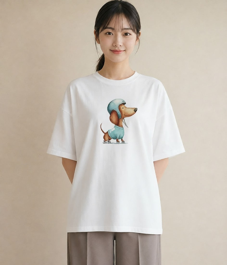 デザインTシャツ レディース ミニチュアダックスフンド 犬 いぬ イラスト カジュアルコーデ 買い物 白T