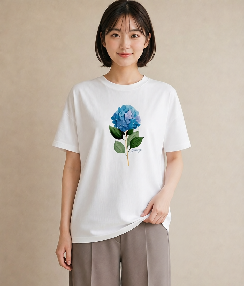 グラフィックTシャツ レディース あじさい 紫陽花 アジサイ 花 花柄 イラスト 旅行コーデ ママ カフェ服 白T