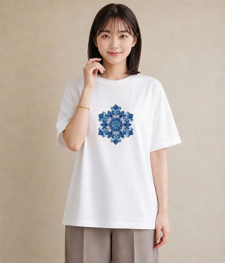 プリントTシャツ レディース 雪の結晶 星空 宇宙 イラスト きれいめ ラフ レイヤード 白T