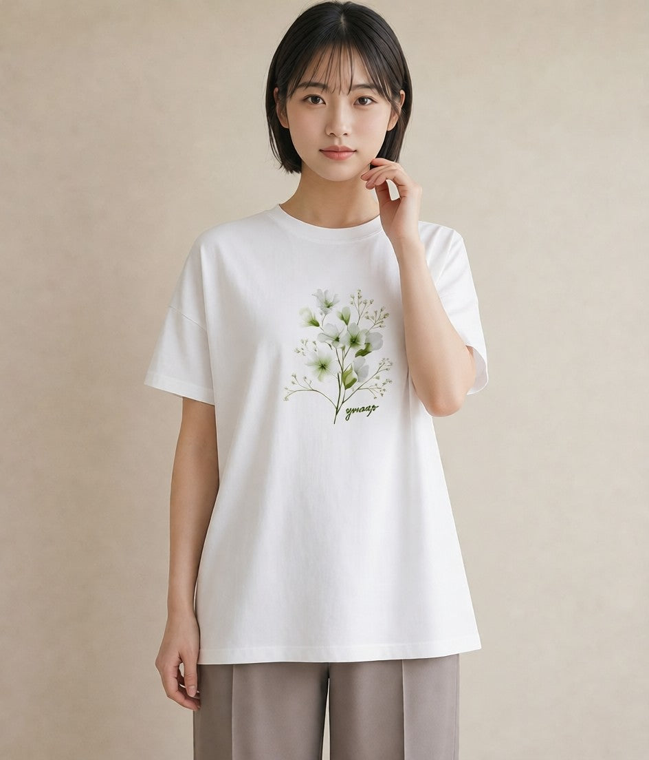 グラフィックTシャツ レディース カスミソウ かすみ草 花 花柄 イラスト 手描き風 お出かけ 普段着 白T