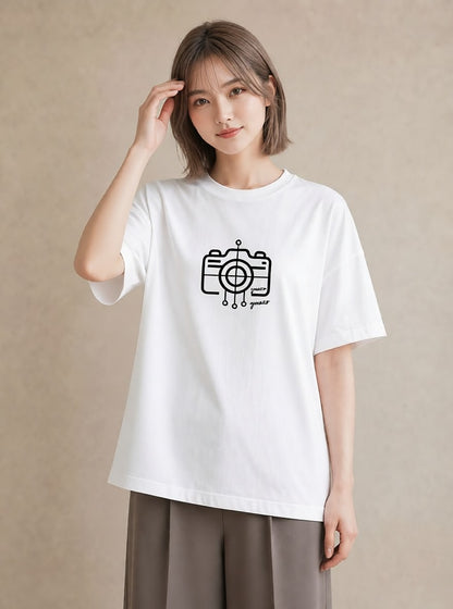Tシャツ レディース カメラ フィルムカメラ レトロカメラ イラスト ヴィンテージ風 春服 ミセス 白T