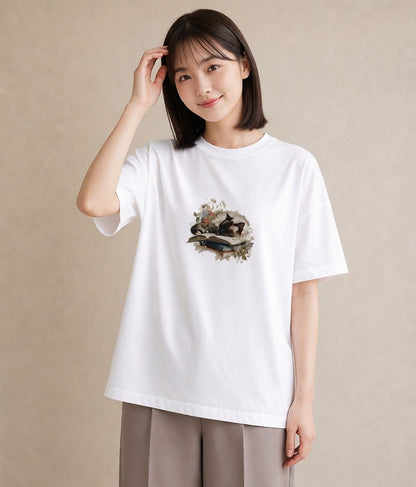 半袖Tシャツ レディース シャム柄 猫 ねこ イラスト モード 女子会 お揃い 白T