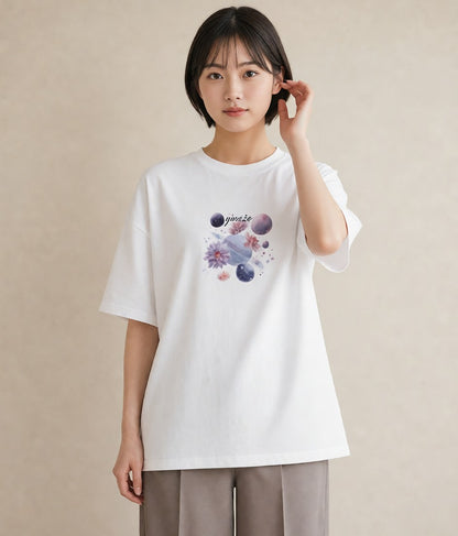 グラフィックTシャツ レディース 宇宙 星空 イラスト フェミニン 帰省 ラフ 白T