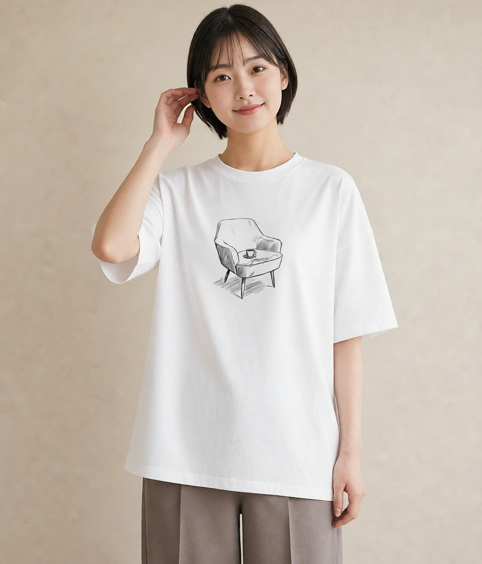 グラフィックTシャツ レディース 窓辺の椅子 窓辺 椅子 ナチュラル アンティーク イラスト ゆるコーデ お出かけ 普段着 白T