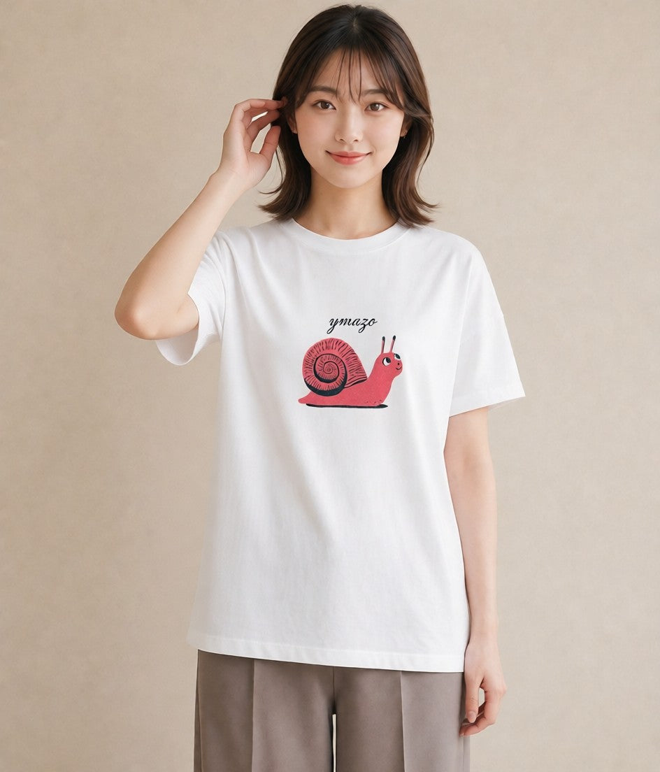 Tシャツ レディース かたつむり 昆虫 虫 イラスト フェミニン 部屋着 女性向けギフト 白T
