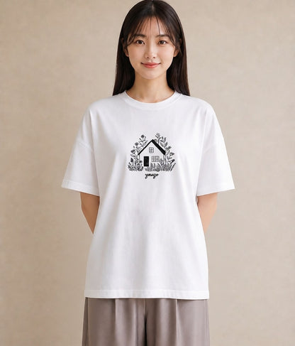 半袖Tシャツ レディース 湖畔の小屋 湖 小屋 ナチュラル アンティーク イラスト レトロ 秋コーデ おしゃれギフト 白T