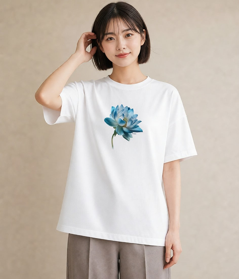 半袖Tシャツ レディース 蓮 花 花柄 イラスト モード 20代 カジュアルコーデ 白T