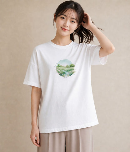 グラフィックTシャツ レディース 小川 橋 せせらぎ ナチュラル アンティーク イラスト アート風 母の日 ビーチ 白T