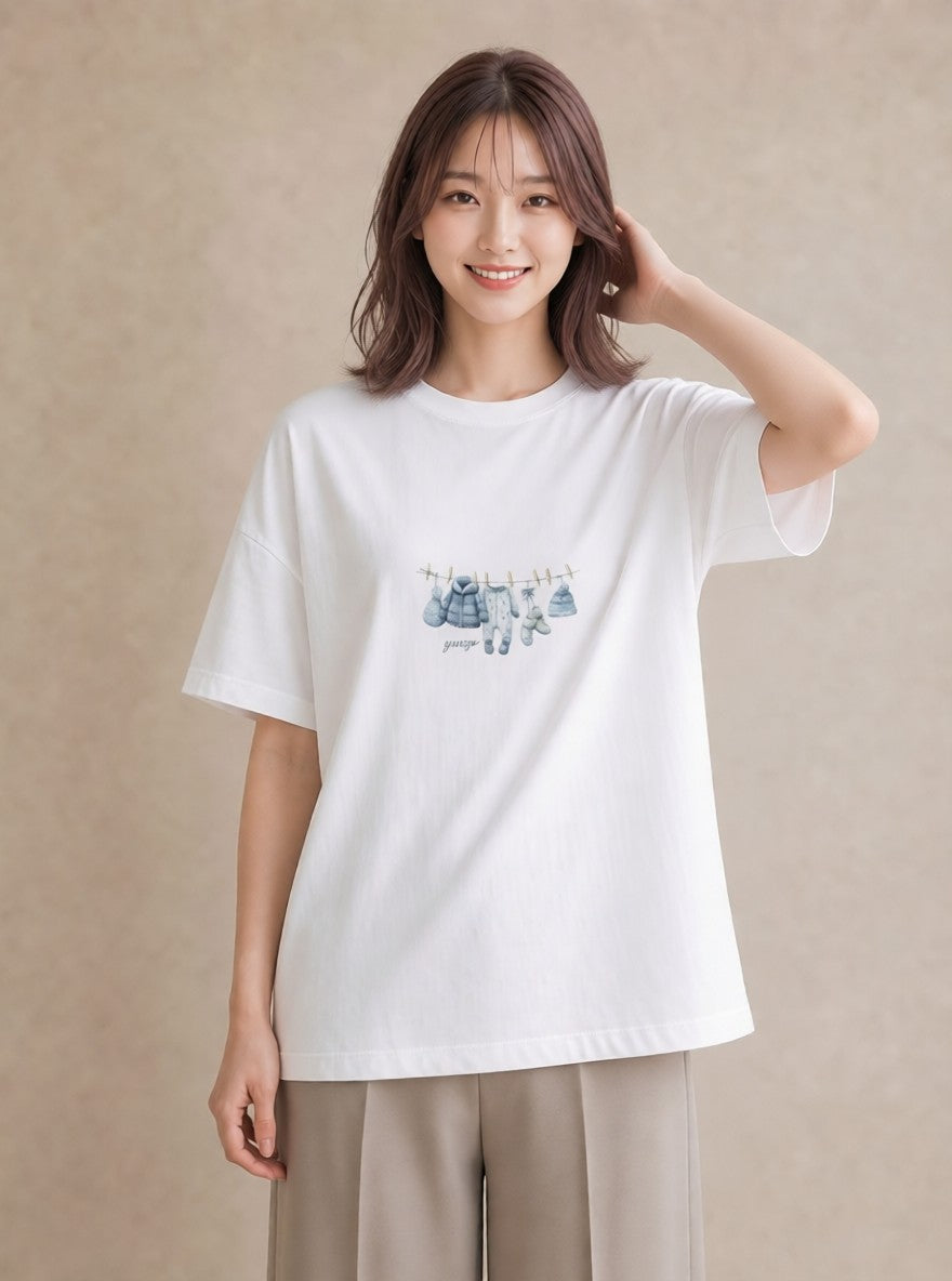 デザインTシャツ レディース 洗濯物 風 ナチュラル アンティーク イラスト きれいめカジュアル 友達ギフト 部屋着 白T
