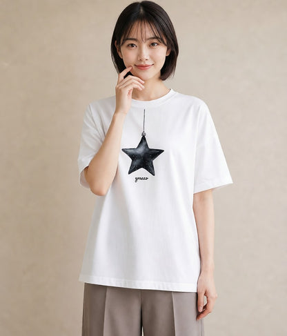 プリントTシャツ レディース スター 星空 宇宙 イラスト ゆるかわ ミセス 春コーデ 白T