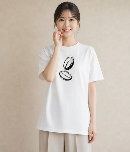 プリントTシャツ レディース パールピアス アクセサリー ナチュラル アンティーク イラスト 韓国風 20代 カジュアルコーデ 白T