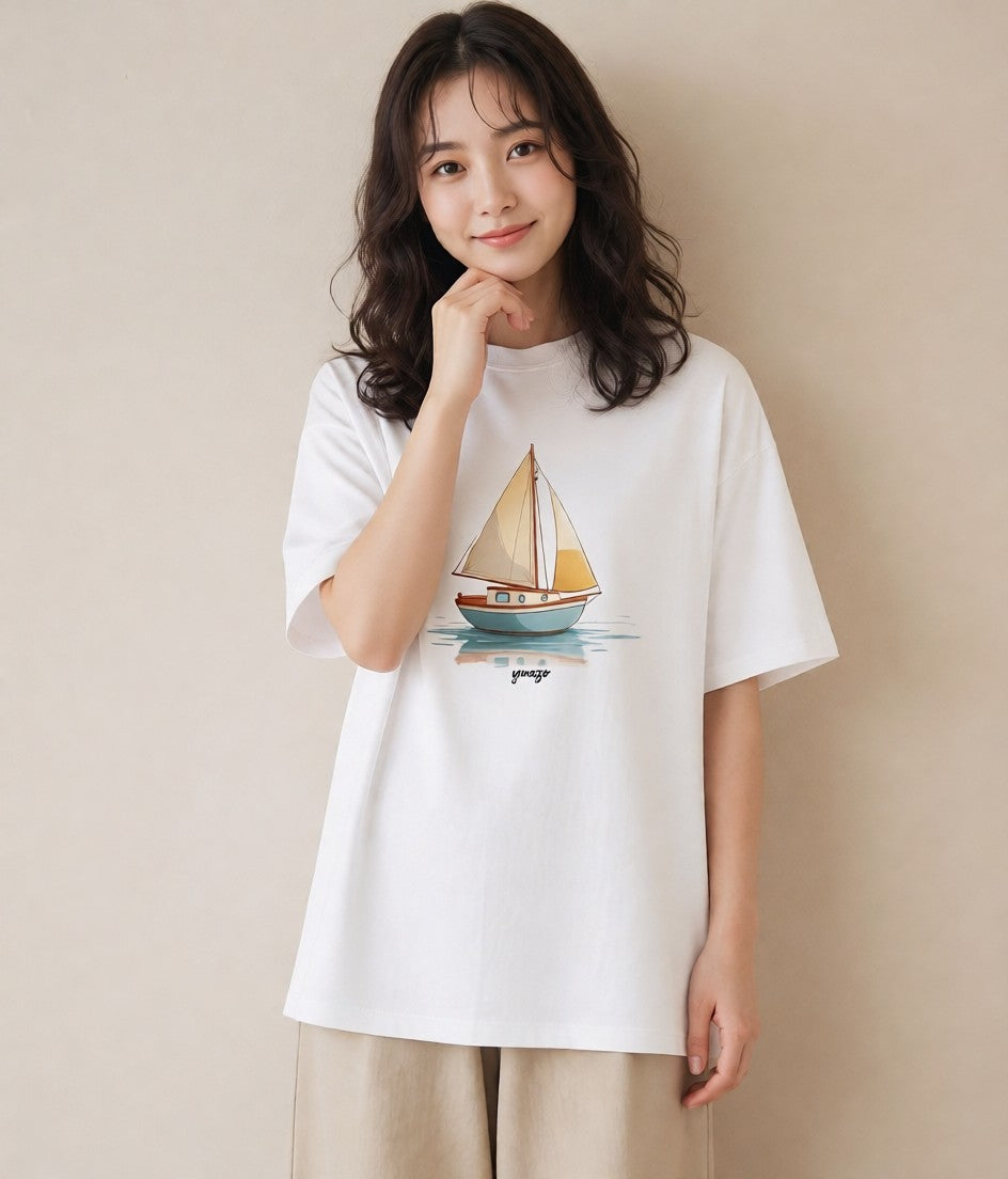デザインTシャツ レディース 紙の船 水辺 ナチュラル アンティーク イラスト アート風 クリスマス 旅行 白T