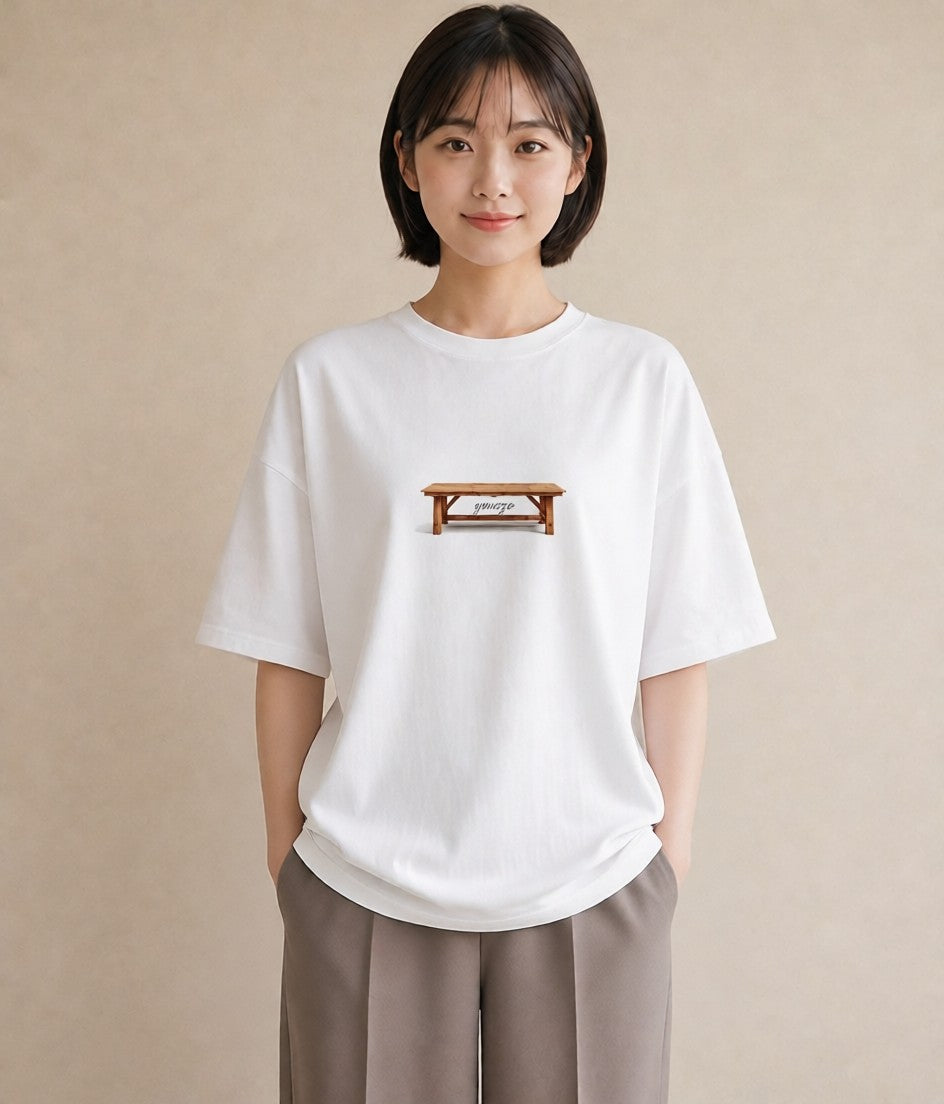 デザインTシャツ レディース 雨上がりのベンチ ベンチ ナチュラル アンティーク イラスト 手描き風 カジュアルコーデ 買い物 白T