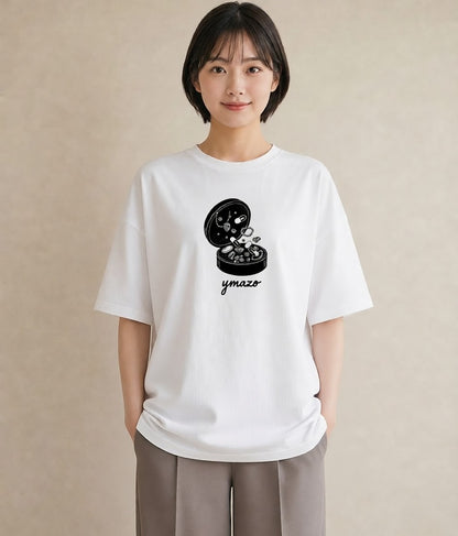 プリントTシャツ レディース パールピアス アクセサリー ナチュラル アンティーク イラスト ゆるかわ ママ カフェ服 白T