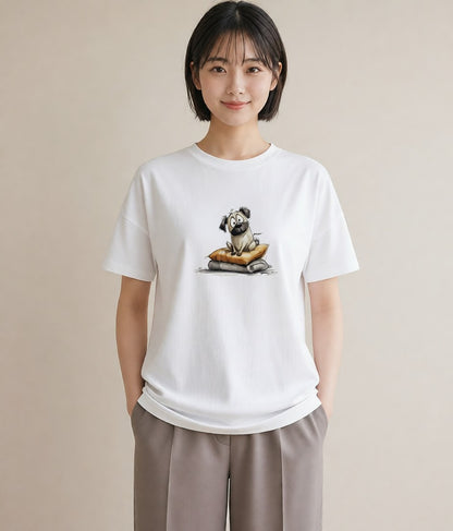 グラフィックTシャツ レディース パグ 犬 いぬ イラスト カフェコーデ カジュアルコーデ 買い物 白T