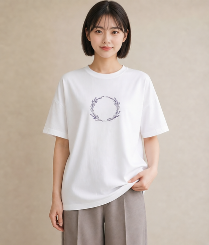 半袖Tシャツ レディース ラベンダー 花 花柄 イラスト ラフ デート 帰省 白T