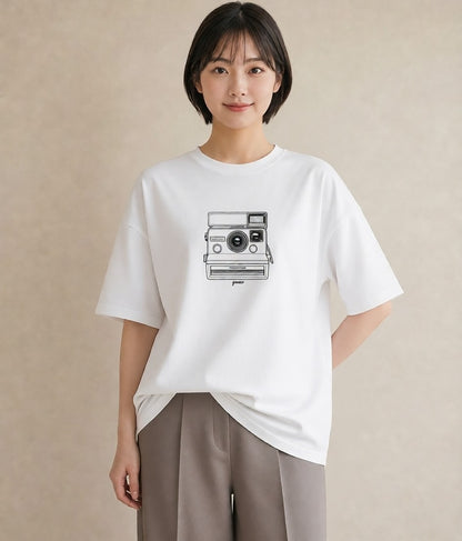 グラフィックTシャツ レディース カメラ フィルムカメラ レトロカメラ イラスト 姉妹 送別ギフト 白T