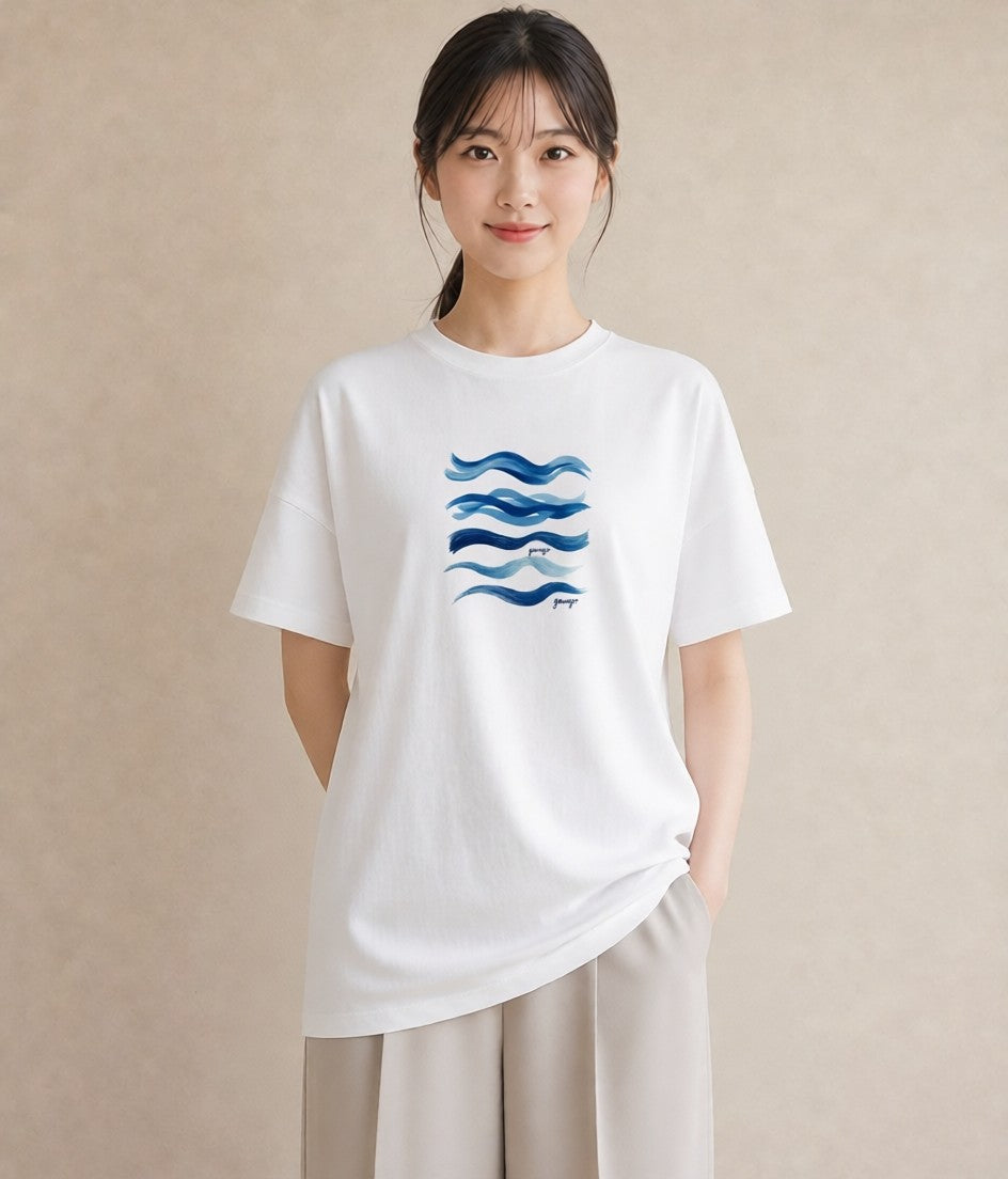 プリントTシャツ レディース 波 星空 宇宙 イラスト 水彩風 カジュアルコーデ 買い物 白T